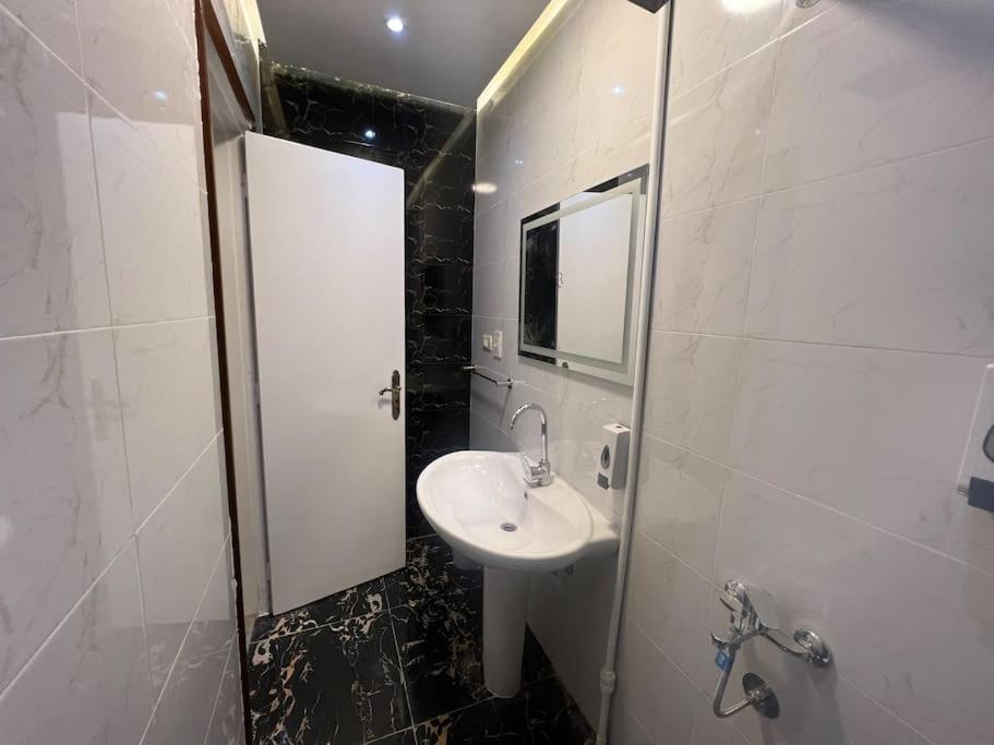 Luxury Apartment Downtown Каїр Екстер'єр фото